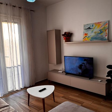 Jon'S Apartment Tiranë Eksteriør bilde